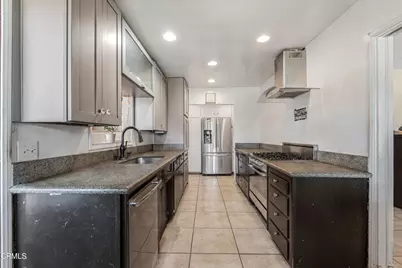 405 W Beverly Drive, Oxnard, CA 93030 - Photo 14