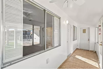 9908 Stobaugh Street, Lamont, CA 93241 - Photo 6