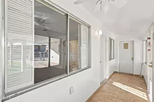 9908 Stobaugh St, Lamont, CA 93241 - Photo 6