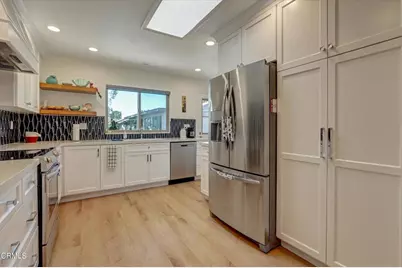 16112 Village 16, Camarillo, CA 93012 - Photo 6
