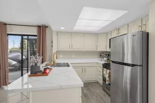 553 S E St, Oxnard, CA 93030 - Photo 10