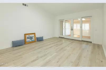 16164 Village 16, Camarillo, CA 93012 - Photo 10
