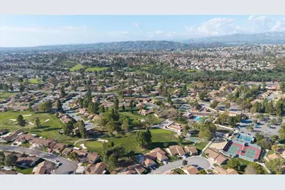 17116 Village 17, Camarillo, CA 93012 - Photo 20