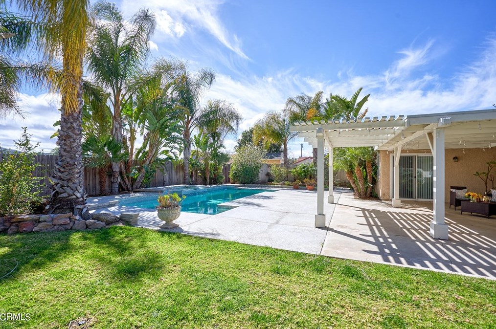 2910 Denise St, Thousand Oaks, CA 91320-3070