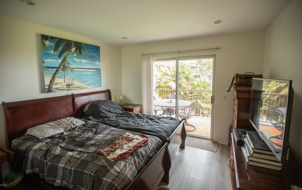 757 Reef Cir, Naval Base Ventura County CA  93041-3521 exterior