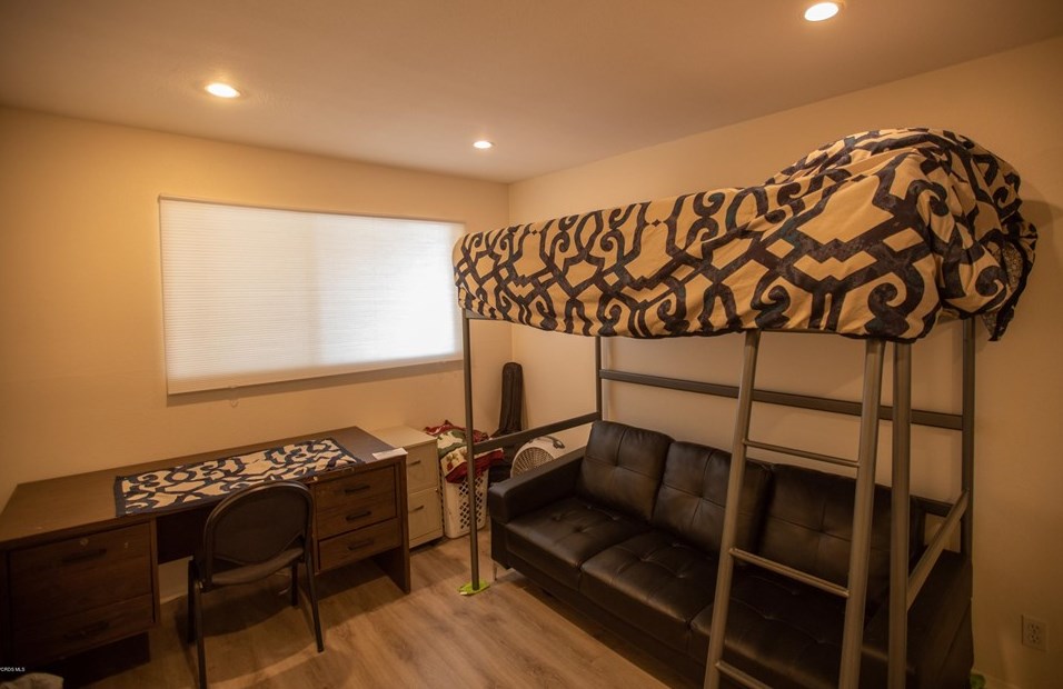 757 Reef Cir, Naval Base Ventura County CA  93041-3521 exterior