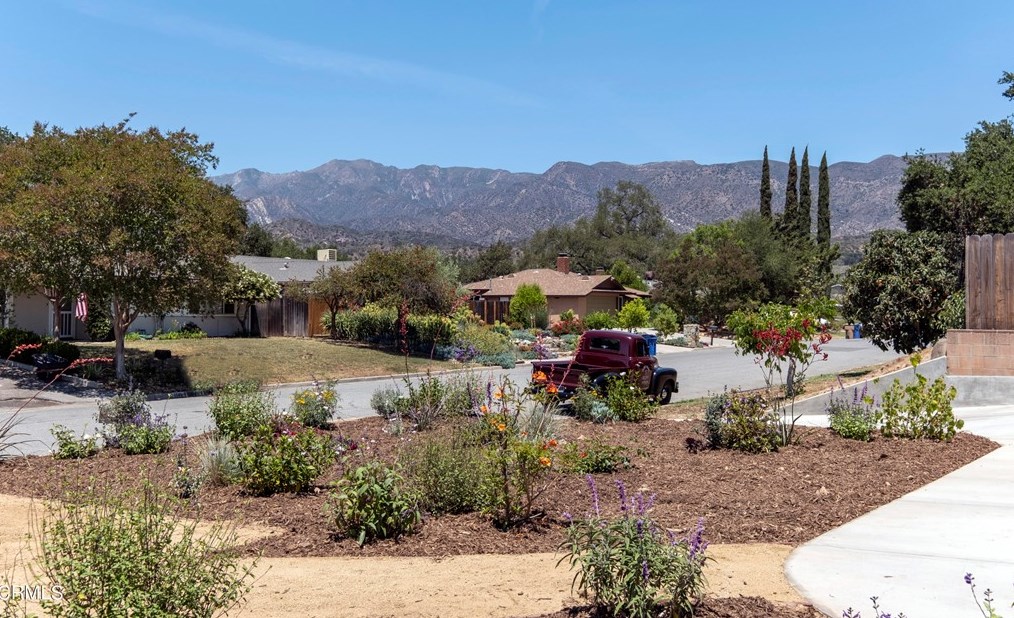 1136 Moreno Dr, Ojai, CA 93023-3460