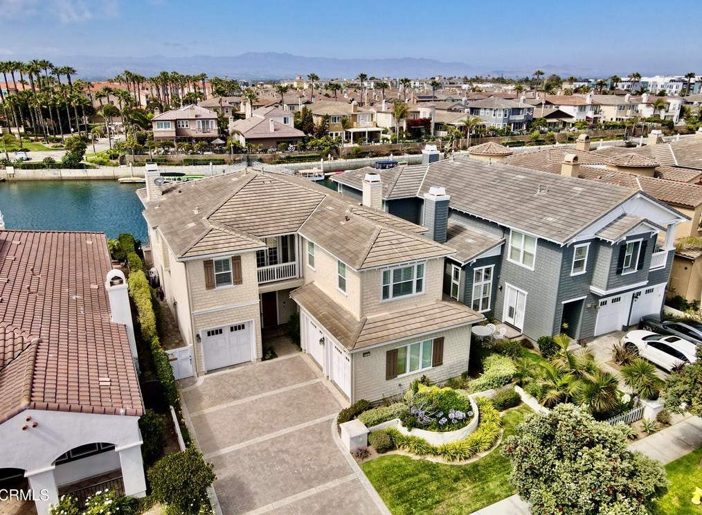 4157 W Hemlock St, Oxnard, CA 93035