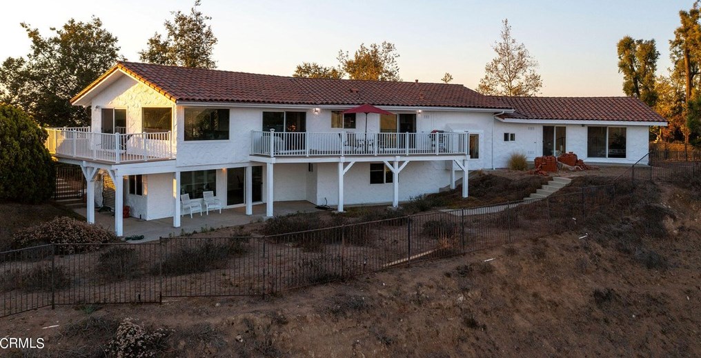11736 Presilla Rd, Camarillo, CA 93012-8831