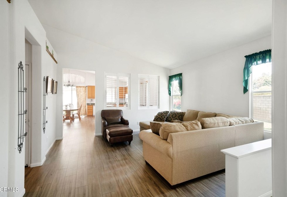 4591 El Capitan Pl, Camarillo, CA 93012-0966