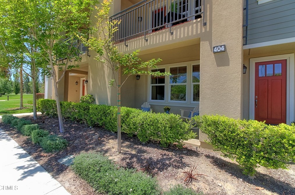 404 Garonne St, Oxnard, CA 93036
