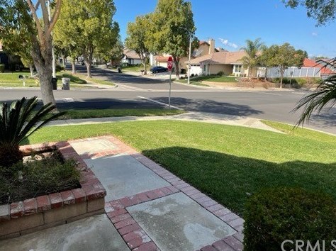 2001 Turnberry Ln, Corona, CA 92881-7455
