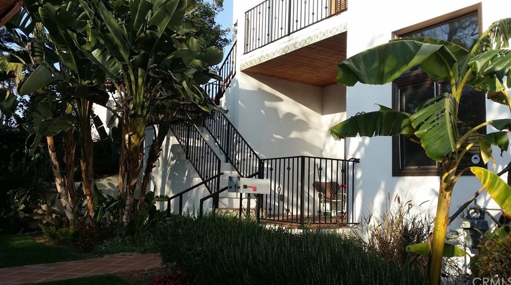 714 Harper Ave, Los Angeles, CA 90046-6802