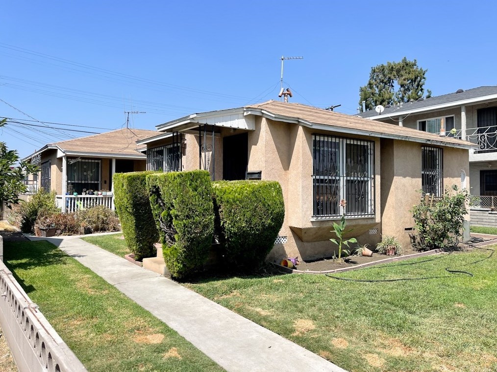 1307 Amalia Ave, Los Angeles, CA 90022-5009