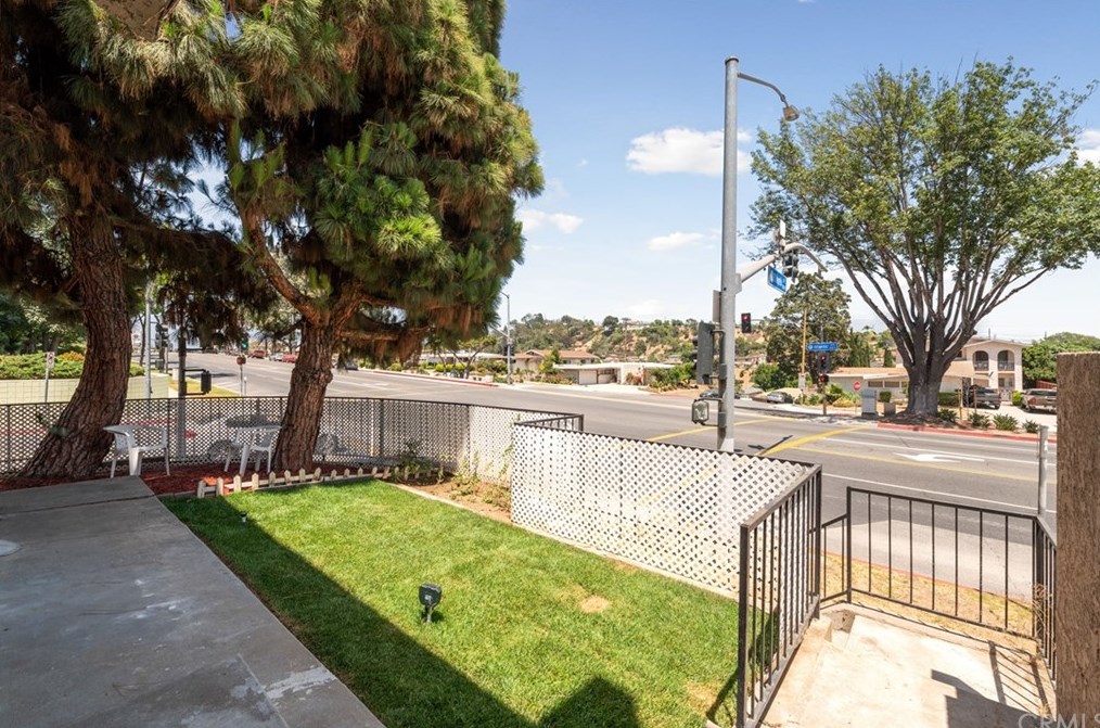 800 El Repetto Dr, Monterey Park CA  91754-5262 exterior