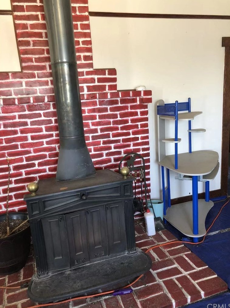 3381 168th St, Tropico Village, CA 93560