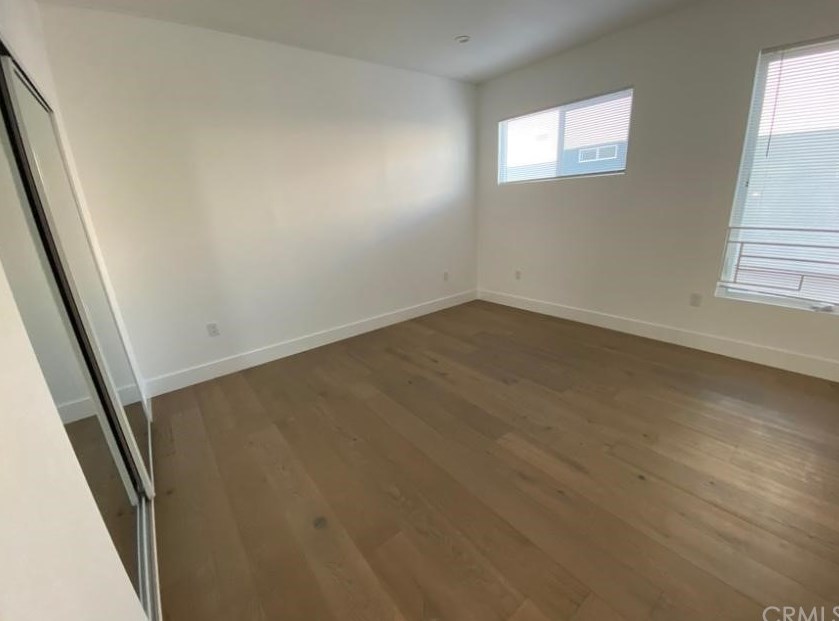236 Park View St, Los Angeles CA  90057-2019 exterior