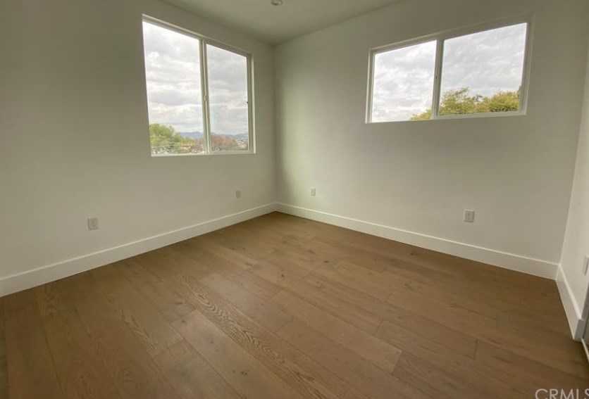 236 Park View St, Los Angeles CA  90057-2019 exterior