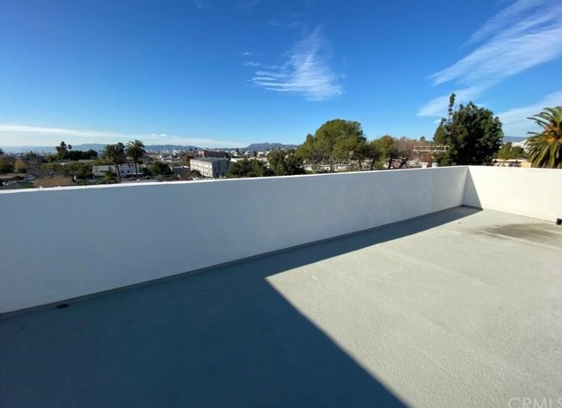 236 Park View St, Los Angeles CA  90057-2019 exterior