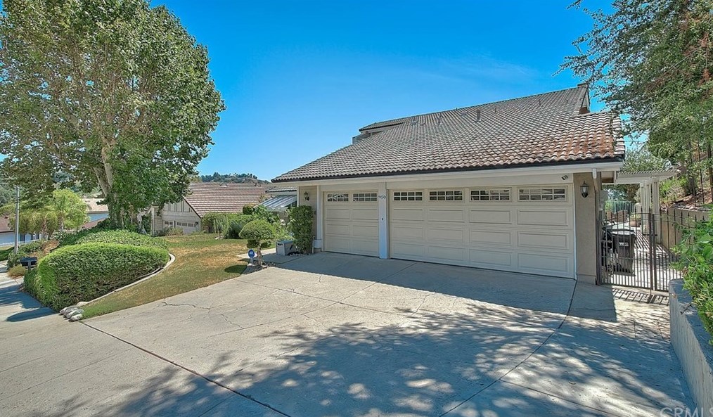 950 Calle Primavera, San Dimas, CA 91773