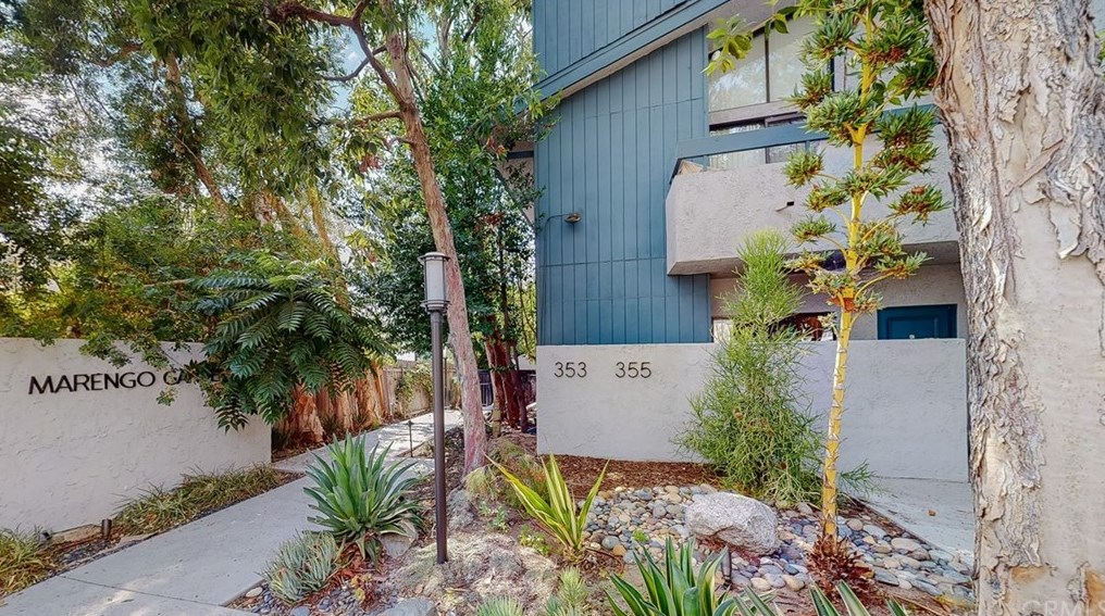 355 S Marengo Ave #204, Pasadena, CA 91101