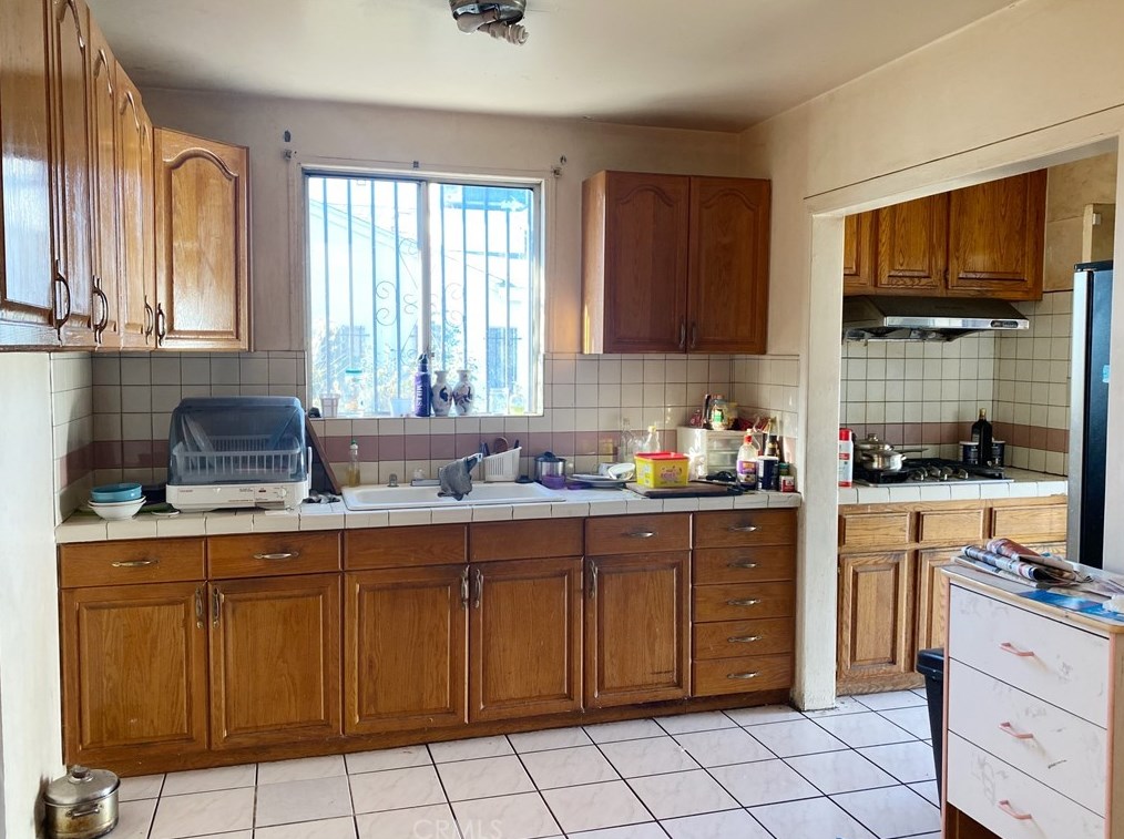2015 Primrose Ave, Alhambra, CA 91803-2937