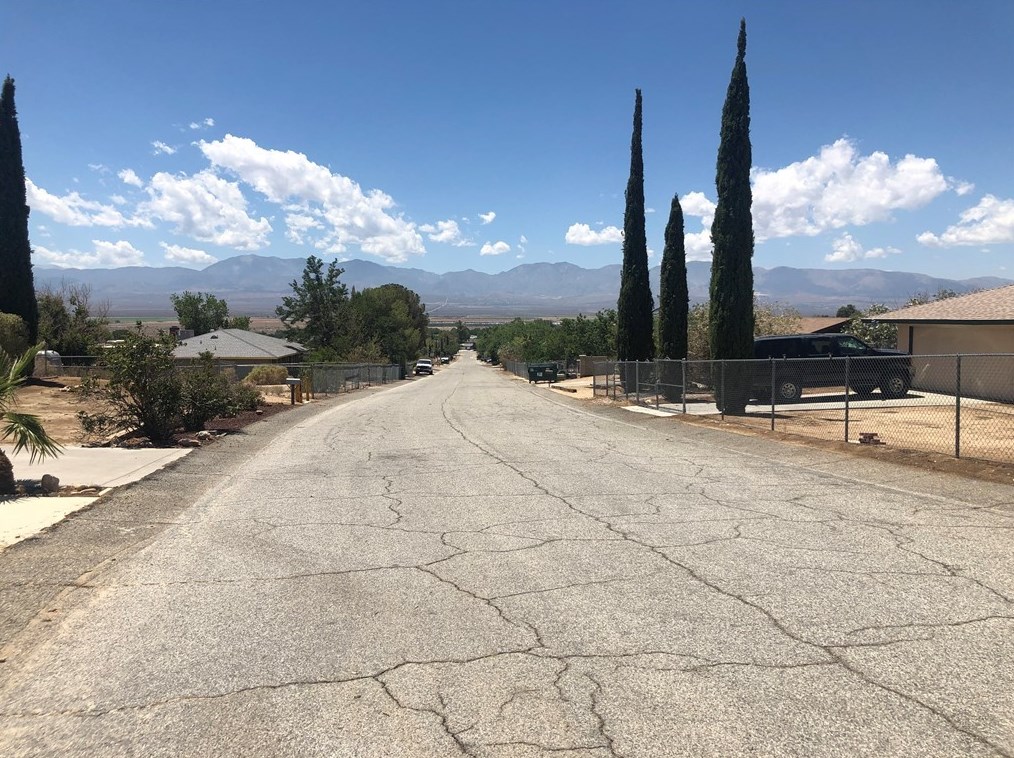 39643 163rd St, Palmdale, CA 93591-3256