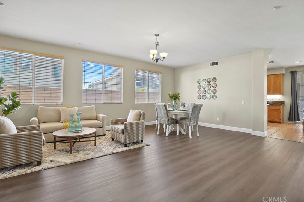 15451 Rochelle St, Fontana, CA 92336-1029