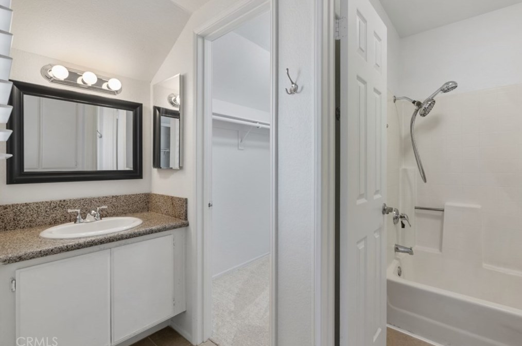 839 Endicott Dr, Claremont CA  91711-2984 exterior