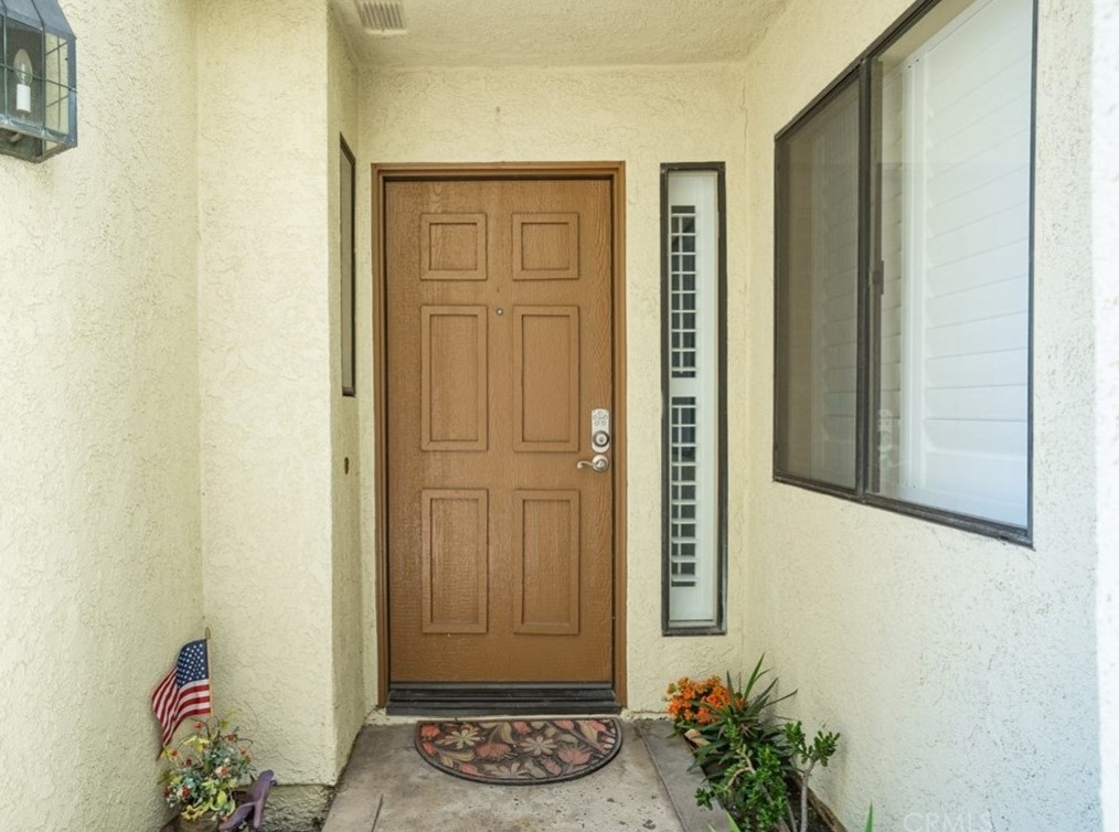 839 Endicott Dr, Claremont CA  91711-2984 exterior