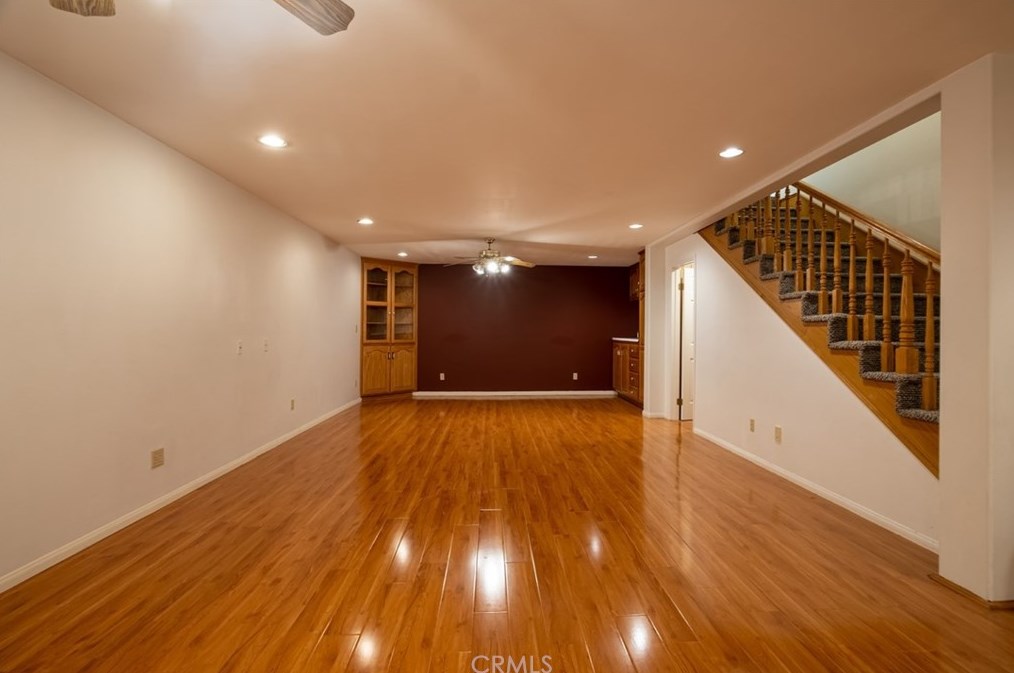 221 Shamrock Ave, Monrovia CA  91016-3026 exterior