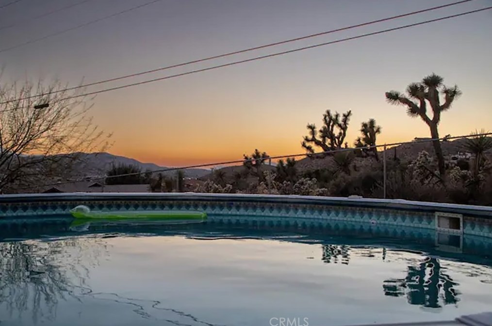 6366 Murrieta Ave, Yucca Valley CA  92284-4906 exterior