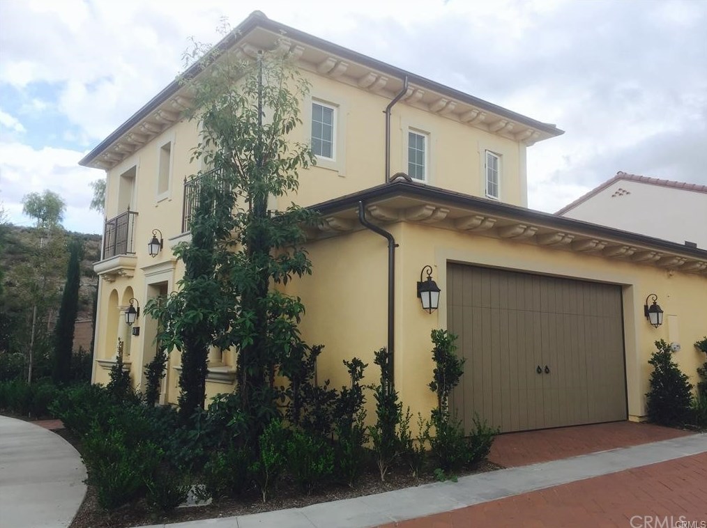 182 Stallion, Irvine, CA 92602