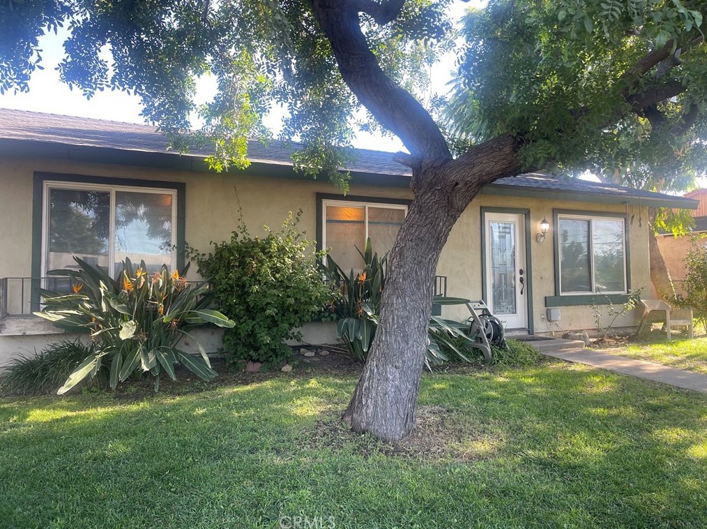 2086 San Antonio Ave, Pomona, CA 91766-5549