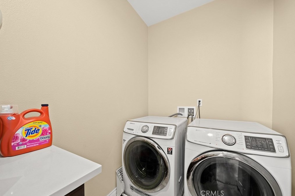 15822 Verna Ln, La Mirada CA  90638-5519 exterior