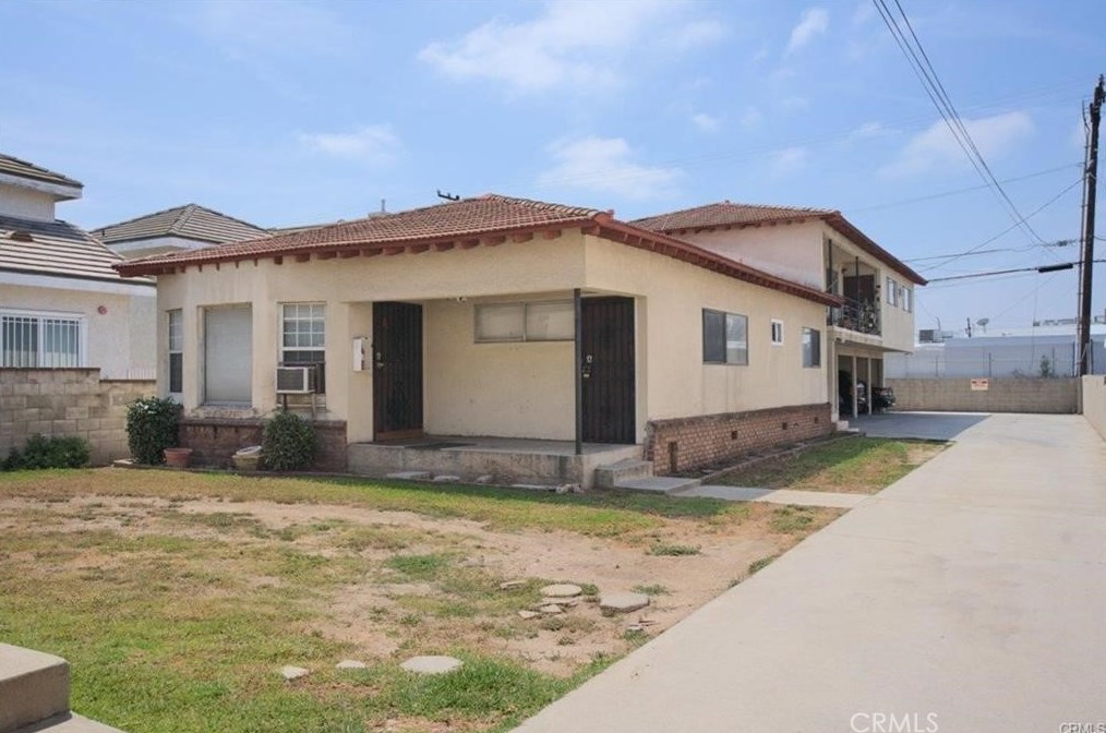 1716 Vine St, Alhambra CA  91801-1837 exterior