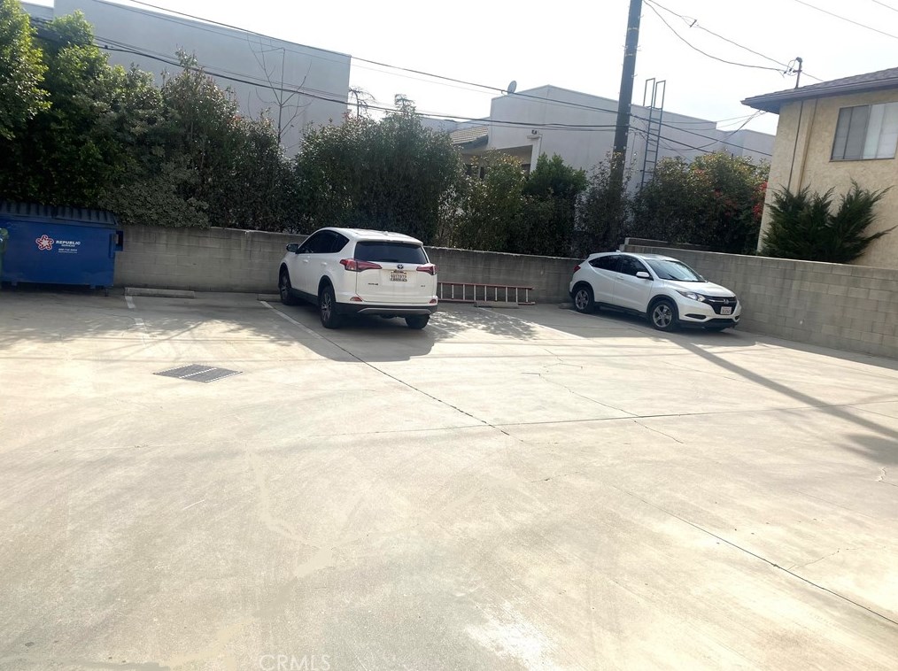 2212 Larch St, Alhambra CA 91801-1722 exterior