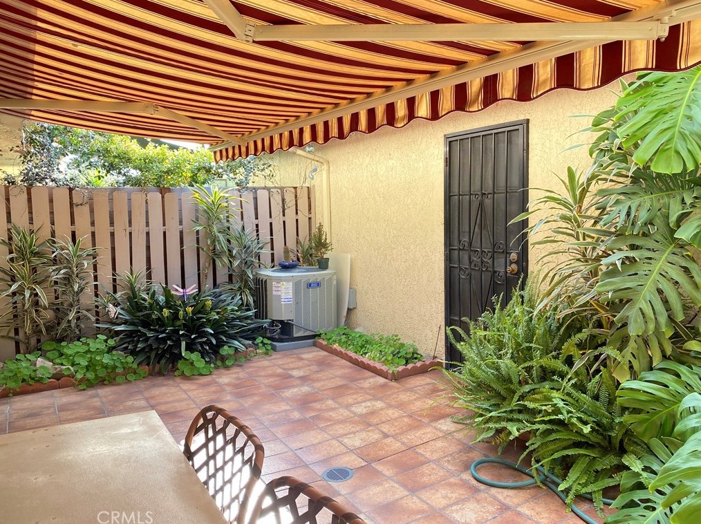 5950 Imperial Hwy. #88, South Gate, CA 90280