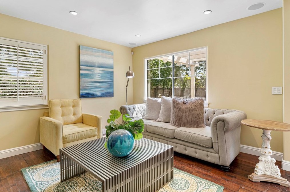 402 San Marino Oaks, San Gabriel, CA 91775