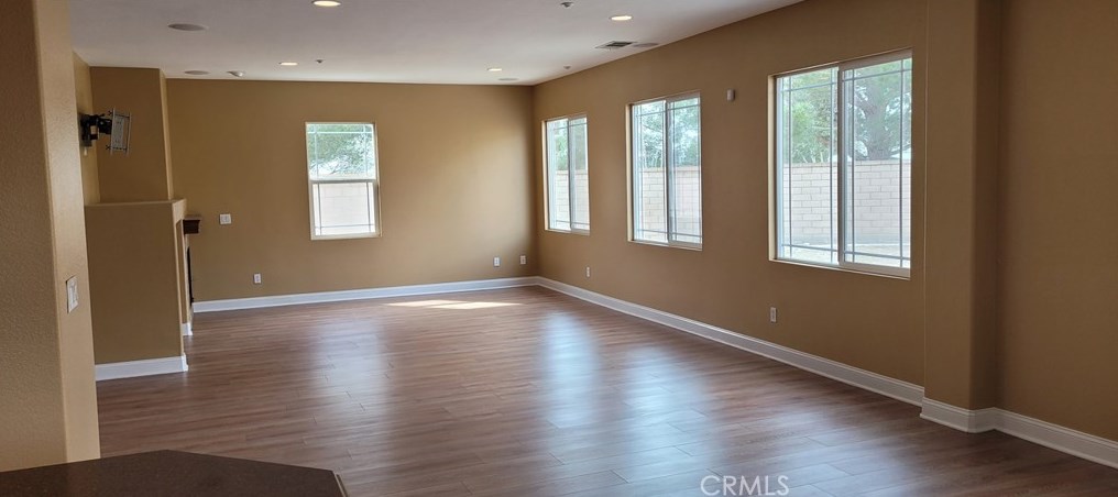 16126 Sedona Ln, Fontana CA  92336-5814 exterior