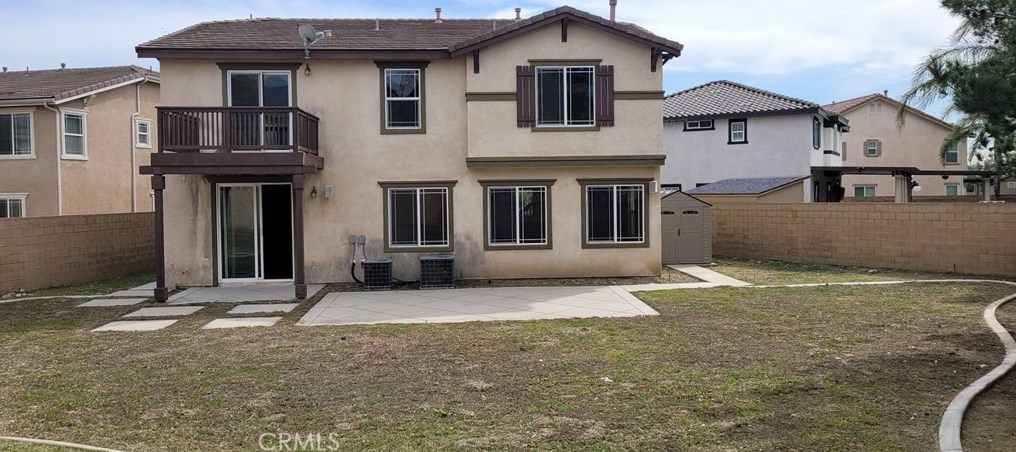 16126 Sedona Ln, Fontana CA  92336-5814 exterior