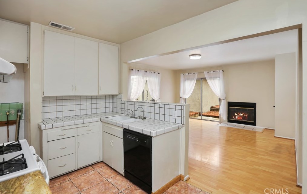 537 Almora St, Monterey Park CA  91754-6314 exterior