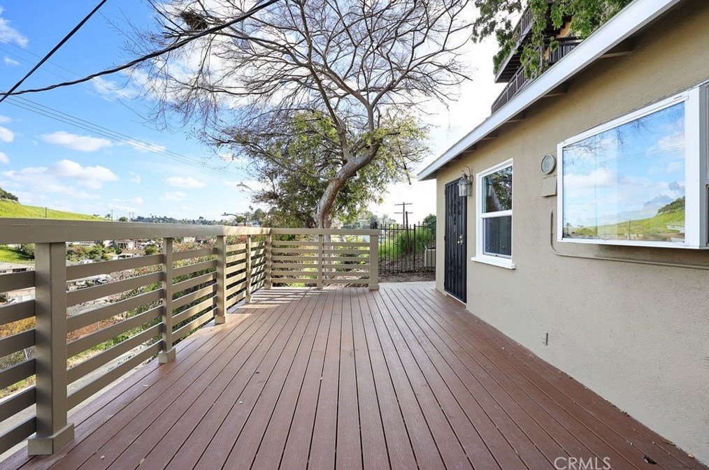 2838 Chadwick Cir, Los Angeles CA  90032-2728 exterior
