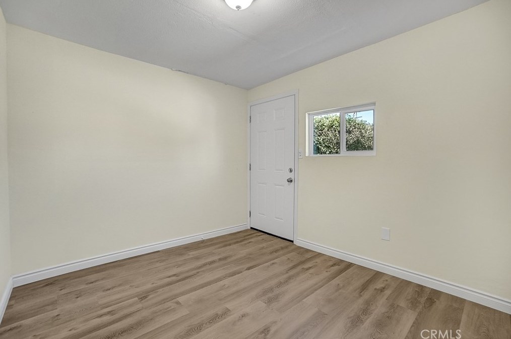 10327 Telfair Ave, Los Angeles CA  91331-3154 exterior