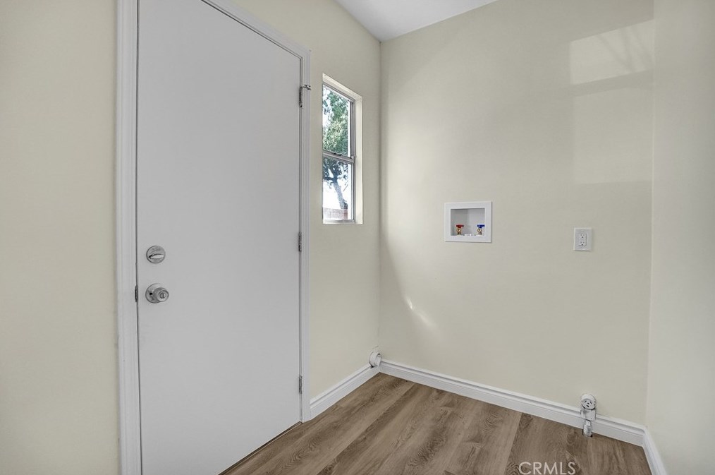 10327 Telfair Ave, Los Angeles CA  91331-3154 exterior