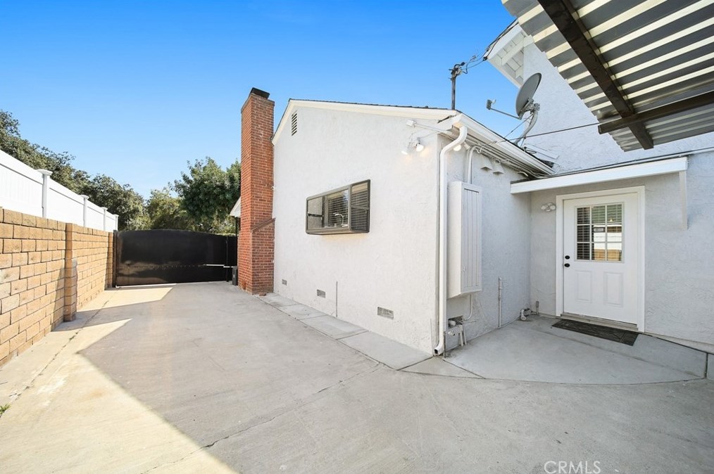 1615 Pedley Dr, Alhambra CA  91803-3944 exterior