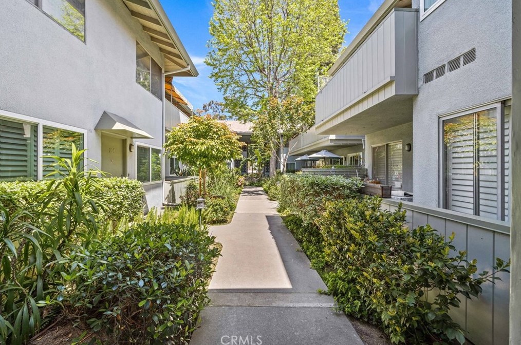 1133 Pine St #112, South Pasadena, CA 91030