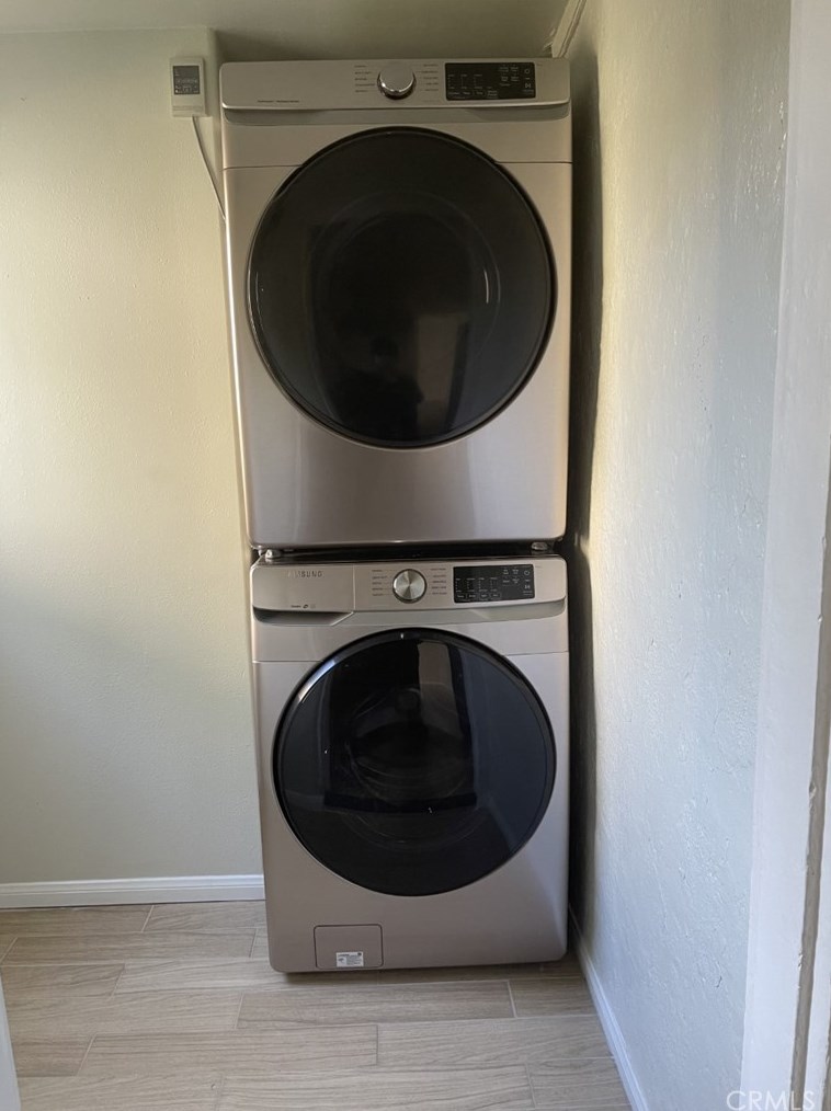 757 El Molino Ave, Pasadena CA 91106-3825 exterior