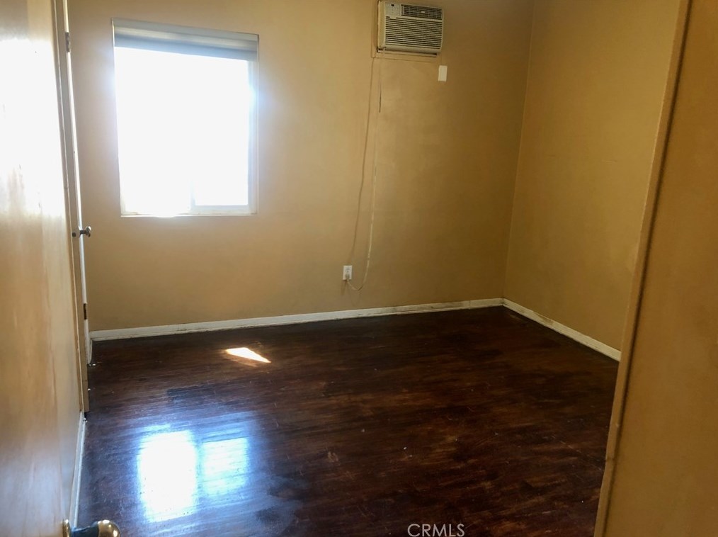 18325 Grayland Ave, Artesia, CA 90701