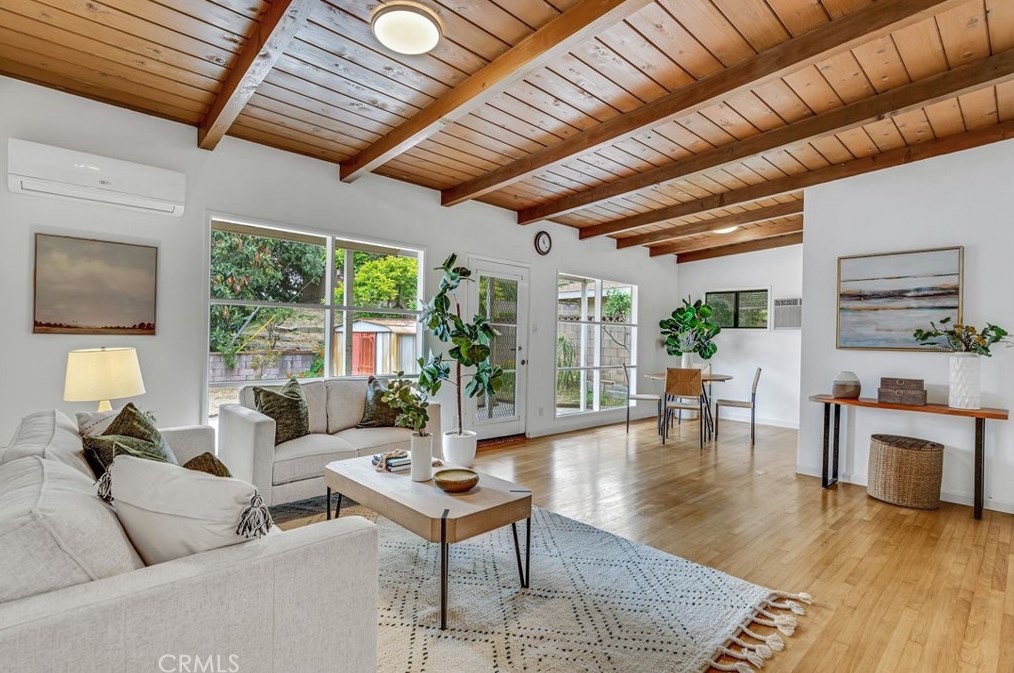 1504 Kempton Ave, Monterey Park, CA 91755-5610